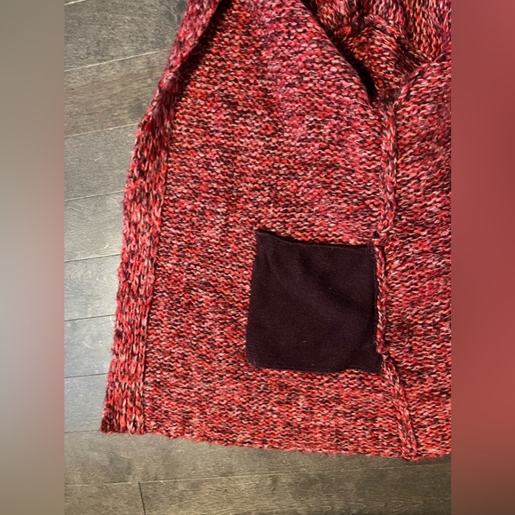 Armani Exchange sweater. - Picture 4 of 5